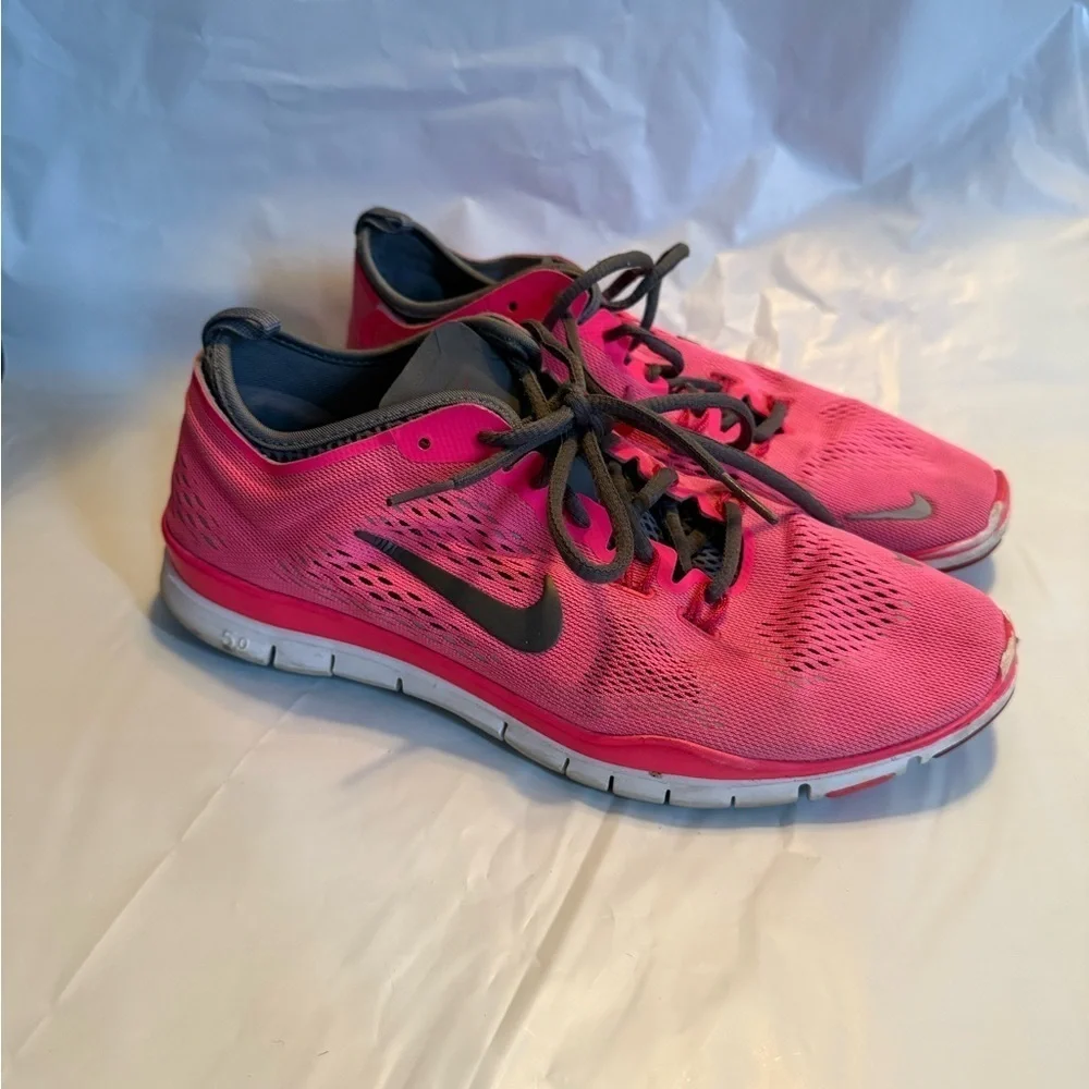Nike Free 5.0 TR Fit 4 Hyper Pink W Size 9